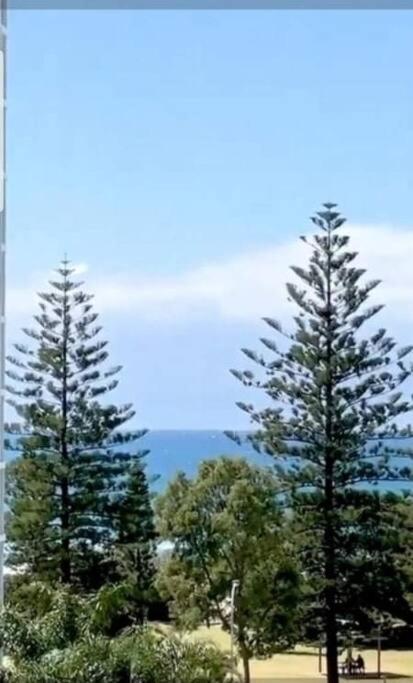 Broadbeach Victoria Square Guldkusten Exteriör bild